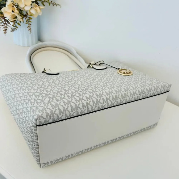 Michael Kors Purse & Wallet Sheila Large Signature Logo Tote Bag LT Cream MK - Picture 6 of 10
